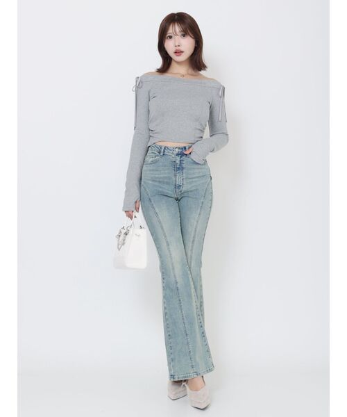 EATME（イートミー）の「ラインフレアデニムパンツ（デニムパンツ・レディース・ブルー/ブラック/ライトブルー・SMALL/MEDIUM）」の4枚目の写真