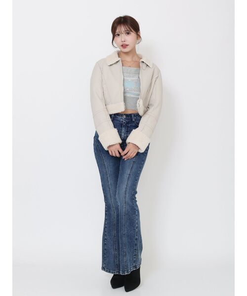 EATME（イートミー）の「ラインフレアデニムパンツ（デニムパンツ・レディース・ブルー/ブラック/ライトブルー・SMALL/MEDIUM）」の11枚目の写真