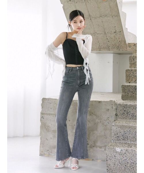 EATME（イートミー）の「ラインフレアデニムパンツ（デニムパンツ・レディース・ブルー/ブラック/ライトブルー・SMALL/MEDIUM）」の22枚目の写真