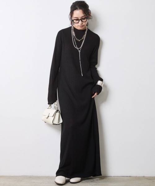 CHIC STYLE(シックスタイル)の「テレコロングワンピース<大きいサイズ有>シックスタイル(ワンピース・レディース・モカ/ブラック・M/L/LL/3L/4L/5L)」の2枚目の写真
