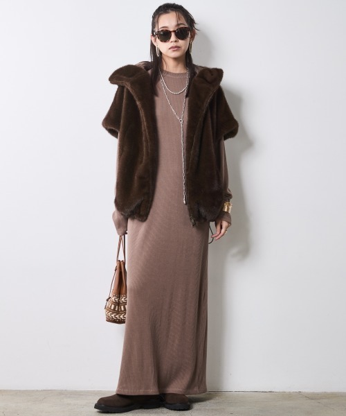 CHIC STYLE(シックスタイル)の「テレコロングワンピース<大きいサイズ有>シックスタイル(ワンピース・レディース・モカ/ブラック・M/L/LL/3L/4L/5L)」の6枚目の写真