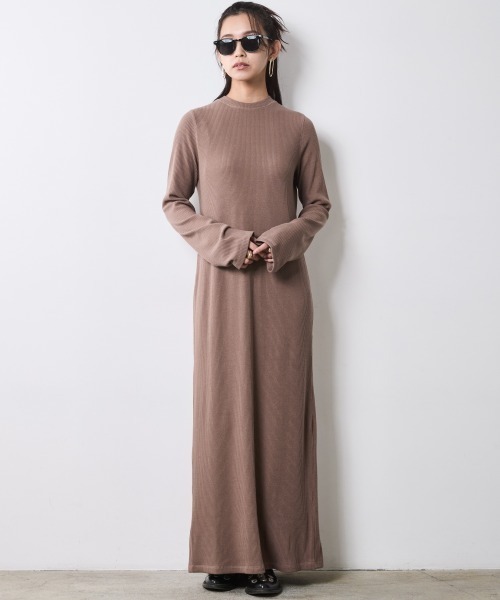 CHIC STYLE(シックスタイル)の「テレコロングワンピース<大きいサイズ有>シックスタイル(ワンピース・レディース・モカ/ブラック・M/L/LL/3L/4L/5L)」の12枚目の写真