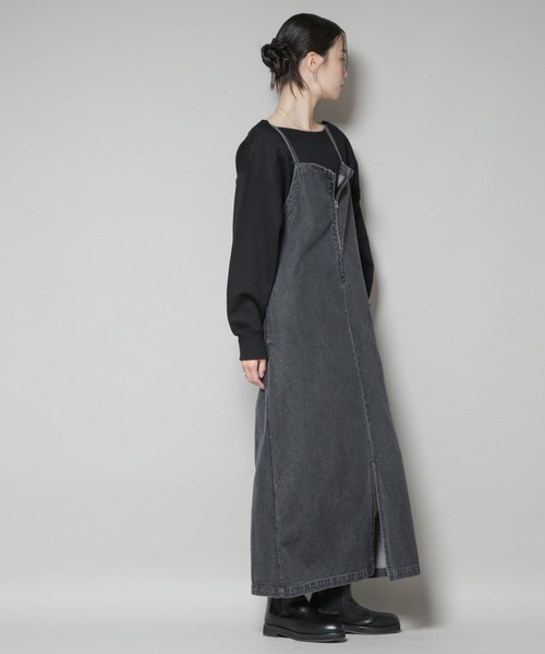 NANO universe(ナノユニバース)の「ワイドボートネックスウェットトップス(スウェット・レディース・ブラック/ベージュ/グレー・FREE)」の10枚目の写真