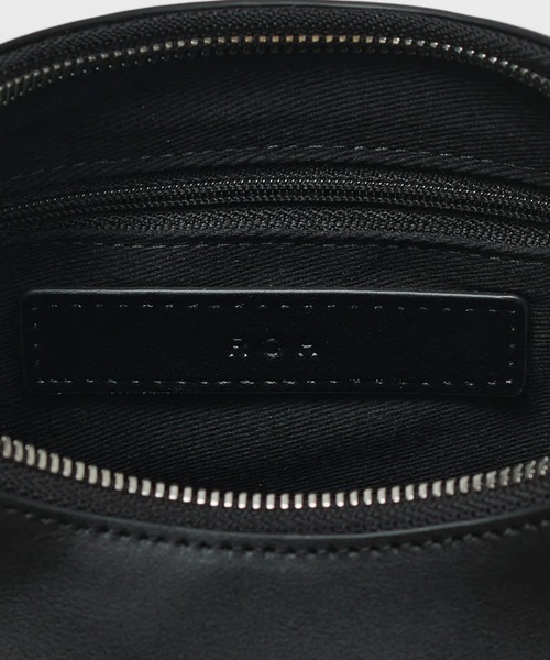 ROH SEOUL(ローソウル)の「【入庫禁止】ROH SEOUL/ローソウル Medium Around hobo bag Black ショルダーバッグ(ショルダーバッグ・レディース・ブラック・FREE)」の13枚目の写真