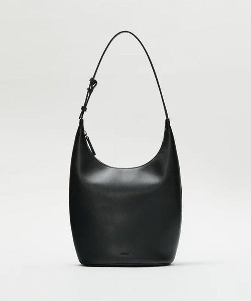 ROH SEOUL(ローソウル)の「【入庫禁止】ROH SEOUL/ローソウル Medium Around hobo bag Black ショルダーバッグ(ショルダーバッグ・レディース・ブラック・FREE)」の2枚目の写真
