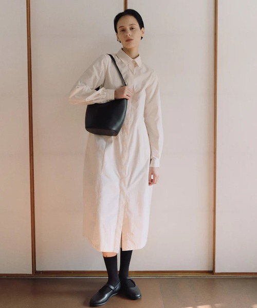ROH SEOUL(ローソウル)の「【入庫禁止】ROH SEOUL/ローソウル Medium Around hobo bag Black ショルダーバッグ(ショルダーバッグ・レディース・ブラック・FREE)」の7枚目の写真