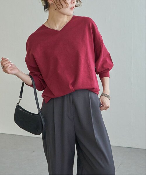 LBC(エルビーシー)の「ソフトタッチアイレットVネックプルオーバー(ニット/セーター・レディース・グレー/ミント/カーキブラウン/ワインレッド・M/L)」の4枚目の写真