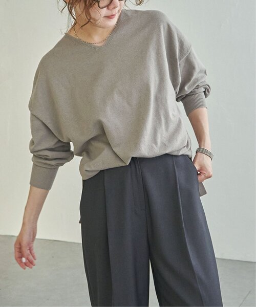 LBC(エルビーシー)の「ソフトタッチアイレットVネックプルオーバー(ニット/セーター・レディース・グレー/ミント/カーキブラウン/ワインレッド・M/L)」の7枚目の写真