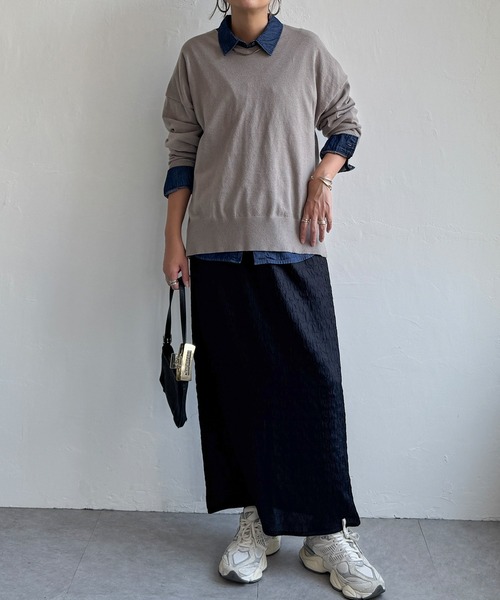 LBC(エルビーシー)の「ソフトタッチアイレットVネックプルオーバー(ニット/セーター・レディース・グレー/ミント/カーキブラウン/ワインレッド・M/L)」の15枚目の写真