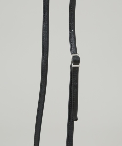 NANO universe（ナノユニバース）の「ITTI/別注 MINI SHOULDER POUCH（ショルダーバッグ・メンズ・ブラック・FREE）」の7枚目の写真