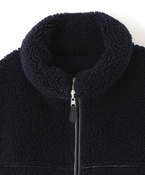 ETRE TOKYO(エトレトウキョウ)の「リバーシブルボアブルゾン(ブルゾン・レディース・ベージュ/ネイビー・S/M)」の14枚目の写真