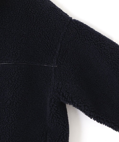 ETRE TOKYO(エトレトウキョウ)の「リバーシブルボアブルゾン(ブルゾン・レディース・ベージュ/ネイビー・S/M)」の15枚目の写真