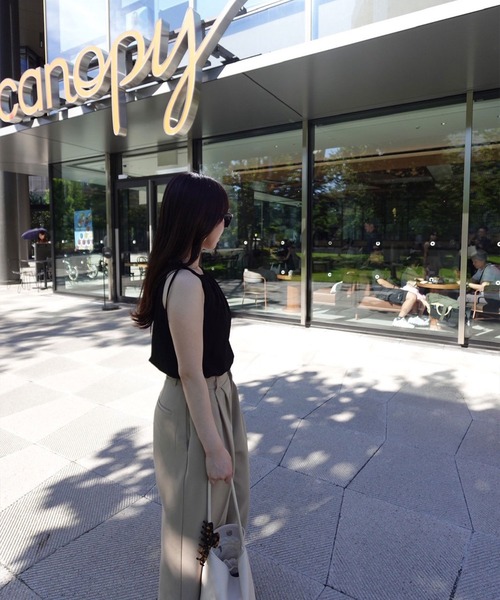 Reurie'(レウリィ)の「リボンストラップトップ(ayaka select) / シャツ ブラウス ノースリーブ リボン シンプル カジュアル ギャザー 夏(シャツ/ブラウス・レディース・ブラック/ホワイト・FREE)」の11枚目の写真