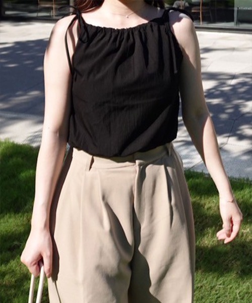 Reurie'(レウリィ)の「リボンストラップトップ(ayaka select) / シャツ ブラウス ノースリーブ リボン シンプル カジュアル ギャザー 夏(シャツ/ブラウス・レディース・ブラック/ホワイト・FREE)」の15枚目の写真