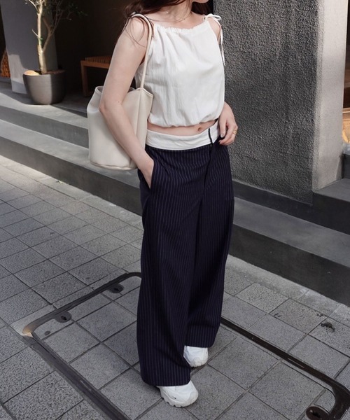 Reurie'(レウリィ)の「リボンストラップトップ(ayaka select) / シャツ ブラウス ノースリーブ リボン シンプル カジュアル ギャザー 夏(シャツ/ブラウス・レディース・ブラック/ホワイト・FREE)」の16枚目の写真