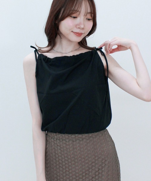 Reurie'(レウリィ)の「リボンストラップトップ(ayaka select) / シャツ ブラウス ノースリーブ リボン シンプル カジュアル ギャザー 夏(チューブトップ・レディース・ブラック/ホワイト・FREE)」の21枚目の写真
