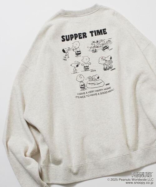 FREAK'S STORE(フリークスストア)の「限定展開 PEANUTS/ピーナッツ 別注 バックプリント クルーネックスウェット/SUPPER(スウェット・メンズ・アッシュグレー/ブラック/ネイビー/ピンク・MEDIUM/LARGE/SMALL)」の18枚目の写真