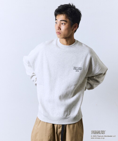 FREAK'S STORE(フリークスストア)の「限定展開 PEANUTS/ピーナッツ 別注 バックプリント クルーネックスウェット/SUPPER(スウェット・メンズ・アッシュグレー/ブラック/ネイビー/ピンク・MEDIUM/LARGE/SMALL)」の12枚目の写真