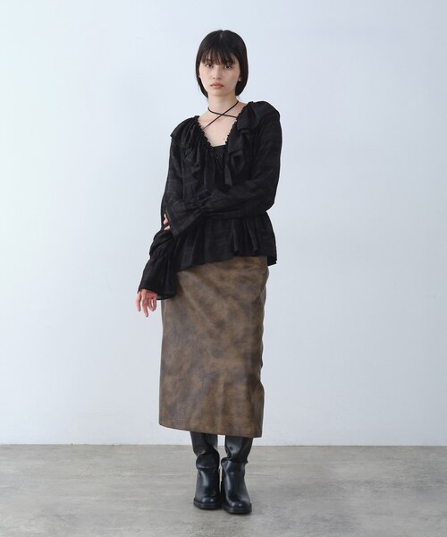 CODE A(コードエー)の「garin sleek skirt(スカート・レディース・ブラウン系・34/36/38)」の8枚目の写真