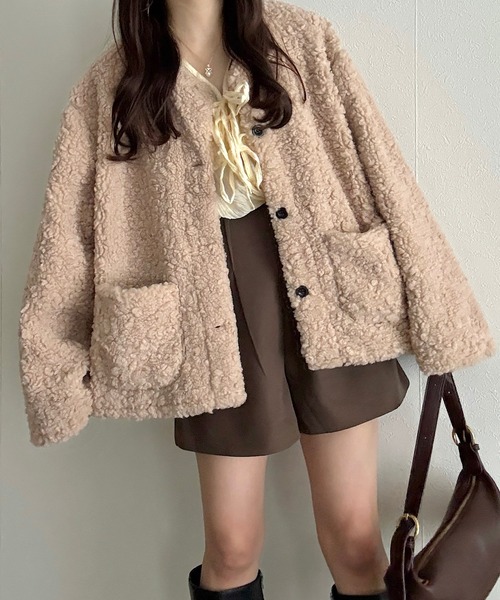 Cham.（チャム）の「もこもこボアブルゾン（ブルゾン・レディース・ベージュ・F）」の4枚目の写真