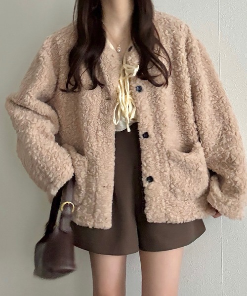 Cham.（チャム）の「もこもこボアブルゾン（ブルゾン・レディース・ベージュ・F）」の5枚目の写真