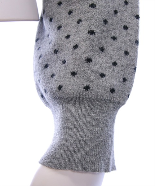 clear（クリア）の「ドット柄ジャガードニットカーディガン［大人 カジュアル 着回し力抜群］（カーディガン/ボレロ・レディース・レッド/ブラック/グレー・F）」の17枚目の写真