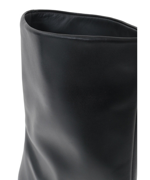 PELLICO SUNNY（ペリーコサニー）の「＜PELLICO SUNNY（ペリーコサニー）＞ミディアムブーツ（その他シューズ・レディース・ブラック系その他3・L/M）」の4枚目の写真