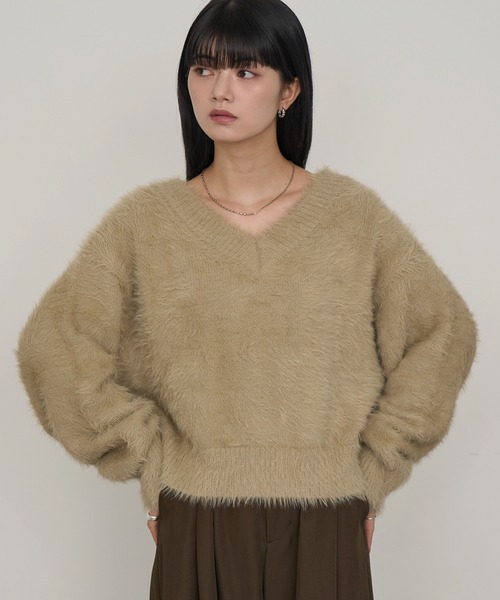 NOGLE(ノグル)の「【NOGLE/ノグル】2wayオフショルシャギーVネックニット(ニット/セーター・レディース・グレイッシュベージュ/アイボリー/ピンク/チャコール・FREE)」の7枚目の写真