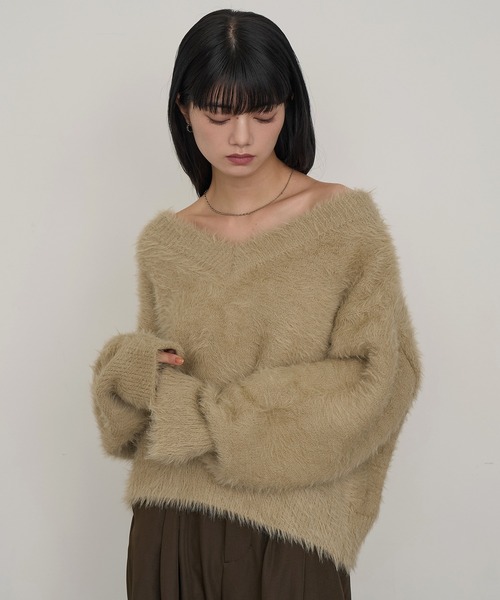 NOGLE(ノグル)の「【NOGLE/ノグル】2wayオフショルシャギーVネックニット(ニット/セーター・レディース・グレイッシュベージュ/アイボリー/ピンク/チャコール・FREE)」の14枚目の写真