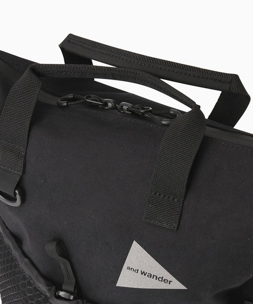 and wander（アンドワンダー）の「and wander/アンドワンダー PE/CO 2way bag 防水性能 ショルダーバッグ（ショルダーバッグ・メンズ・ブラック・FREE）」の3枚目の写真