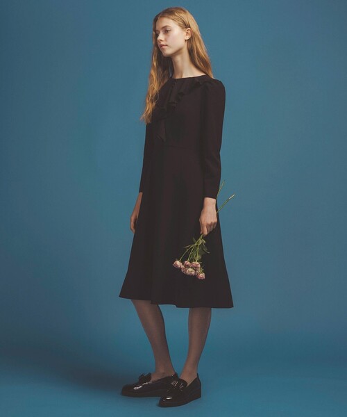 TOCCA(トッカ)の「FRILL BLOOM ドレス(ワンピース・レディース・ネイビー系/ピンク系・6/4/2/0)」の4枚目の写真