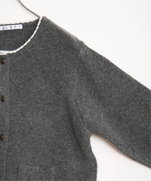 LBC(エルビーシー)の「配色ポケットショートカーディガン(カーディガン/ボレロ・レディース・ホワイト/グレー/ピンク/ブルー・M/L)」の17枚目の写真