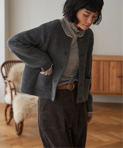 LBC(エルビーシー)の「配色ポケットショートカーディガン(カーディガン/ボレロ・レディース・ホワイト/グレー/ピンク/ブルー・M/L)」の1枚目の写真