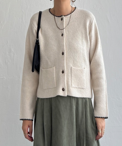 LBC(エルビーシー)の「配色ポケットショートカーディガン(カーディガン/ボレロ・レディース・ホワイト/グレー/ピンク/ブルー・M/L)」の6枚目の写真