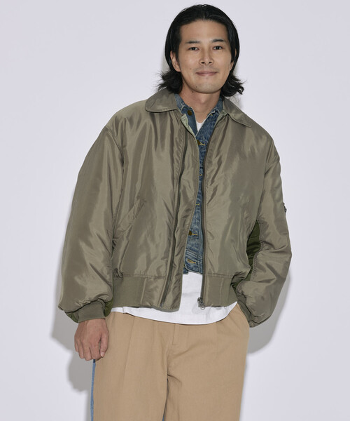 Firsthand（ファーストハンド）の「Firsthand/ファーストハンド オーバーサイズ 配色 切り替え B15 ジャケット / 中綿 ショートジャケット（ブルゾン・メンズ・ブラック/オリーブ・M/L）」の4枚目の写真