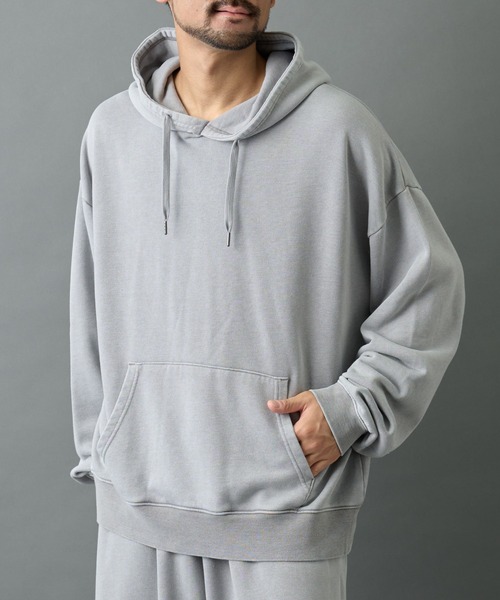 COLONY 2139（コロニートゥーワンスリーナイン）の「パウダー加工スウェットパーカー（パーカー・メンズ・バーガンディー/ブラック/グレー・LARGE/MEDIUM）」の10枚目の写真