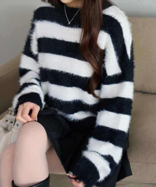 WEGO(ウィゴー)の「WEGO/【25年秋冬新作】シャギーニットプルオーバー(ニット/セーター・レディース・ホワイト系その他5/ワイン/オフホワイト/チャコールグレー/ネイビー/ブラウン/ピンク/レッド・FREE)」の3枚目の写真