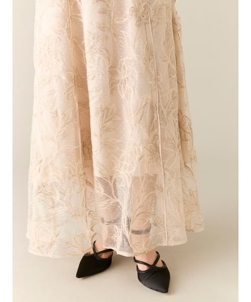 チュールエンブロイダリードレス（ドレス）｜LILY BROWN（リリー