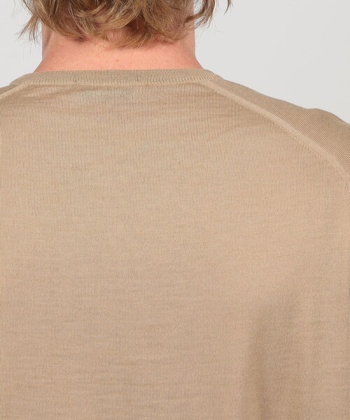JOHN SMEDLEY(ジョンスメドレー)の「JOHN SMEDLEY PACKHAM メリノウール Vネックプルオーバーニット(ニット/セーター・メンズ・ブラック/ベージュ・L/M/S)」の8枚目の写真