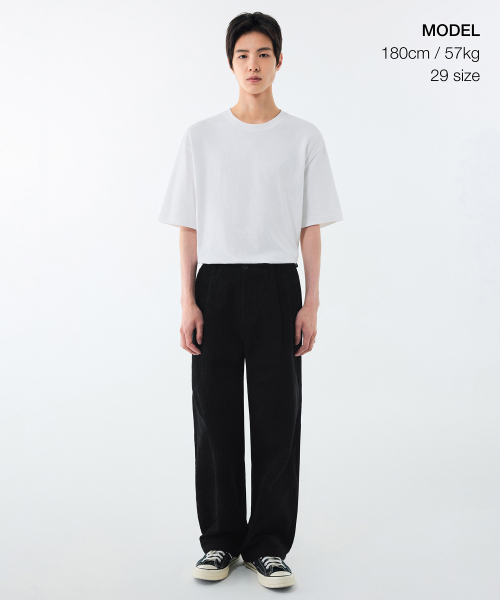 MUSINSA STANDARD（ムシンサスタンダード）の「ワイドコーデュロイパンツ[ブラック]（その他パンツ・メンズ・その他・38/36/34/32/29/30/31/33/26/27/28）」の2枚目の写真