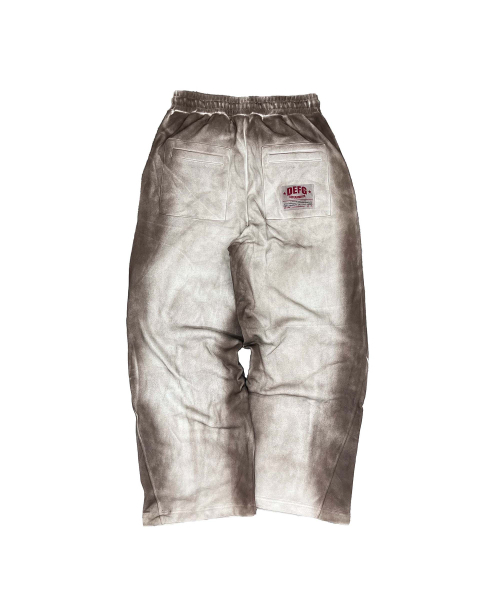 DEFGARMENTS（デフグラメンツ）の「ダーティウォッシングスウェットパンツ[ブラウン]（スウェットパンツ・レディース・その他・X-LARGE/LARGE）」の2枚目の写真