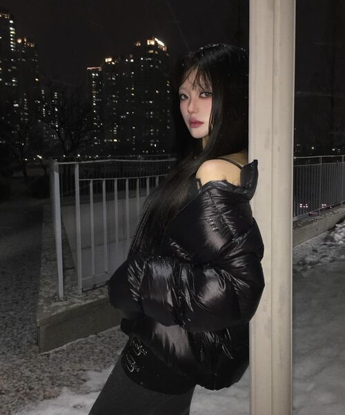 PRENDA(プレンダ)の「GLOSSY PUFFER JACKET BLACK(ダウンジャケット/コート・レディース・その他・FREE)」の3枚目の写真