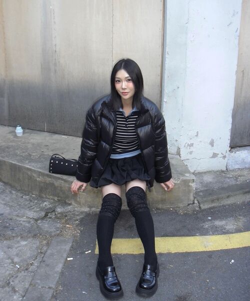 PRENDA(プレンダ)の「GLOSSY PUFFER JACKET BLACK(ダウンジャケット/コート・レディース・その他・FREE)」の4枚目の写真