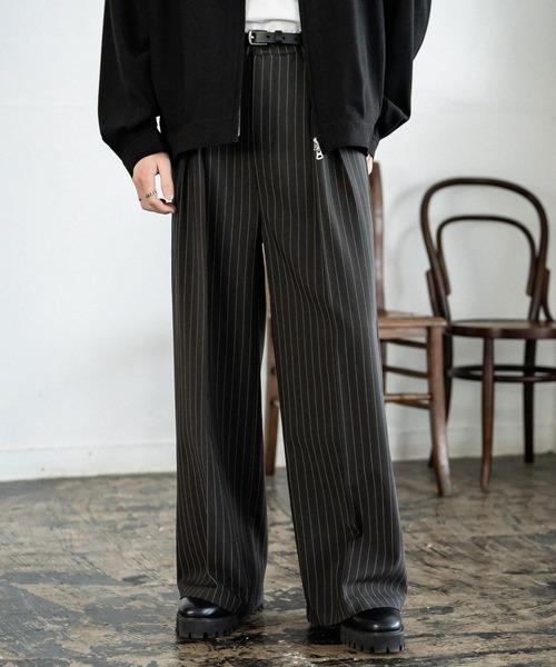 Rocky Monroe(ロッキーモンロー)の「新色追加 セミワイド2タックイージーストレートスラックス(スラックス・メンズ・ストライプ/ブラック/ブラウン/チャコールグレー/アイボリー/チャコール/グレー/ワイン/グレイッシュベージュ・XL/L/M)」の3枚目の写真