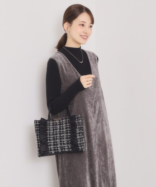 ITS'DEMO（イッツデモ）の「◆フリルツイードミニトート（ハンドバッグ・レディース・ボルドー/アイボリー/ブラック・00）」の7枚目の写真