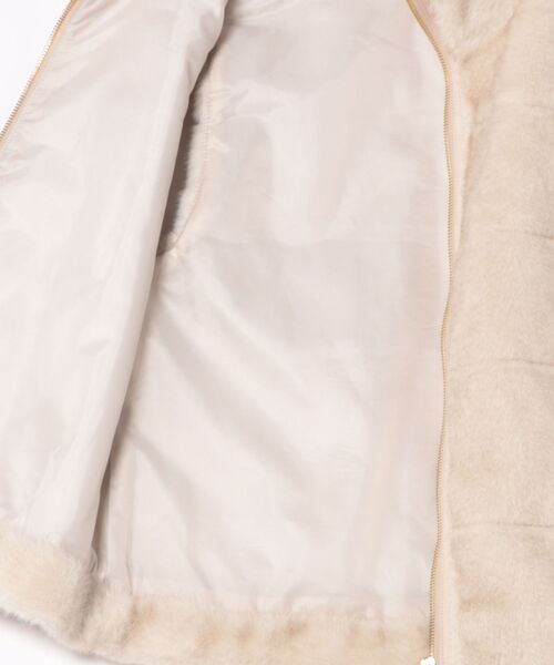 M.deux（エムドゥ）の「ボーダーキルトファーベスト（その他アウター・レディース・キャメル/ライトベージュ・MEDIUM）」の15枚目の写真