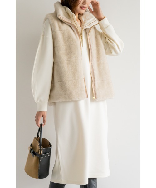 M.deux（エムドゥ）の「ボーダーキルトファーベスト（その他アウター・レディース・キャメル/ライトベージュ・MEDIUM）」の3枚目の写真