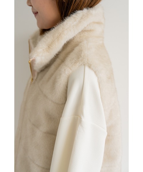 M.deux（エムドゥ）の「ボーダーキルトファーベスト（その他アウター・レディース・キャメル/ライトベージュ・MEDIUM）」の10枚目の写真