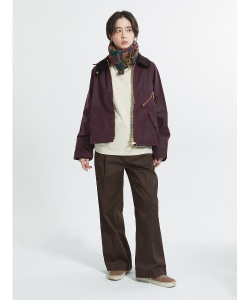 Barbour(バブアー)の「ラムズ ウール / カシミヤ ニューチェック マフラー(4色展開)(マフラー・メンズ・ブラック/グリーン/ベージュ/イエロー・ONE SIZE)」の17枚目の写真