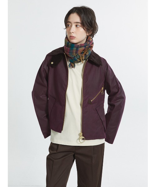 Barbour(バブアー)の「ラムズ ウール / カシミヤ ニューチェック マフラー(4色展開)(マフラー・メンズ・ブラック/グリーン/ベージュ/イエロー・ONE SIZE)」の6枚目の写真